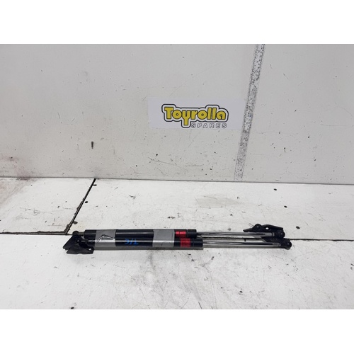 Toyota Tarago Tailgate Struts ACR50 01/2006-06/2020
