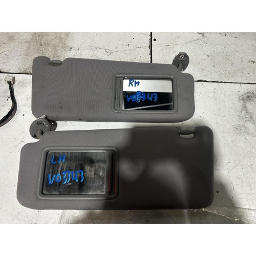 Toyota Aurion Sun Visor GSV40R Pair Non Light Type 10/2006-03/2012