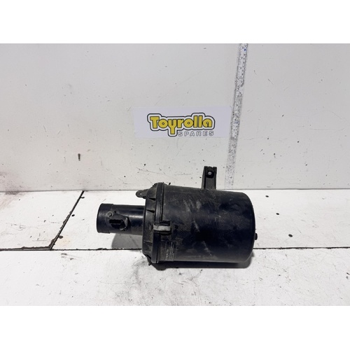 Nissan Navara Air Cleaner Box with Air Flow Meter D22 03/2008-08/2015