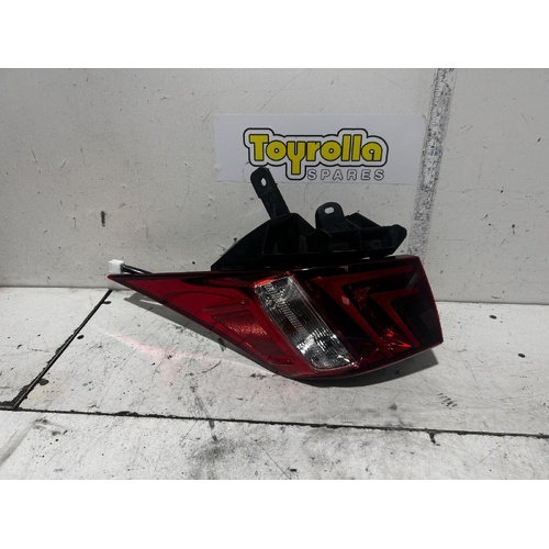 Lexus IS Left Taillight XE30 04/2013-09/2016