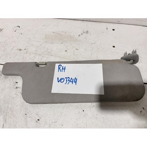 Toyota Corolla Left Sunvisor ZZE122 12/2001-04/2007