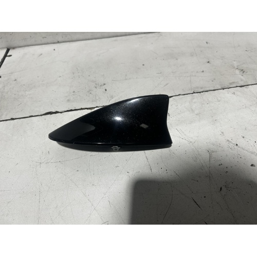 Lexus IS Series Antenna XE30 07/2013- 11/2025