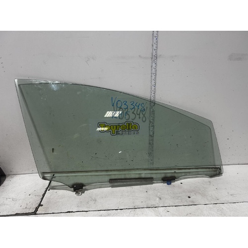 Toyota Prius Right Front Door Window NHP10R 12/2011-03/2020