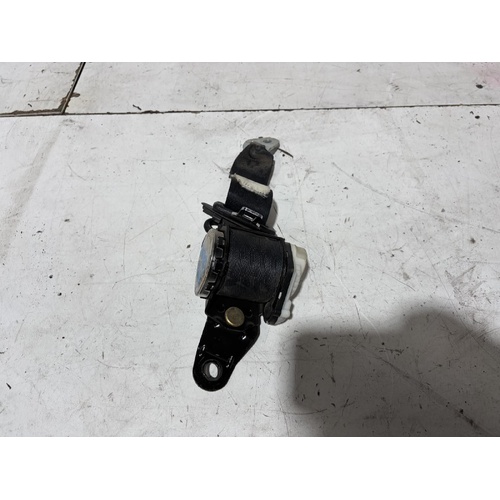 Toyota Camry Right Hand Rear Seatbelt SK10 02/93 - 06/97