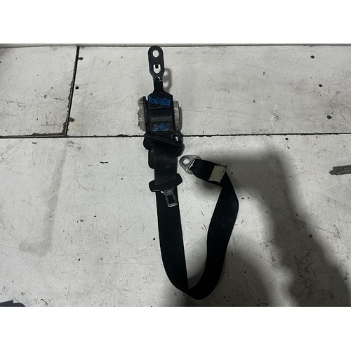 Toyota Corolla Right Front Seatbelt AE101 09/1994-10/1999