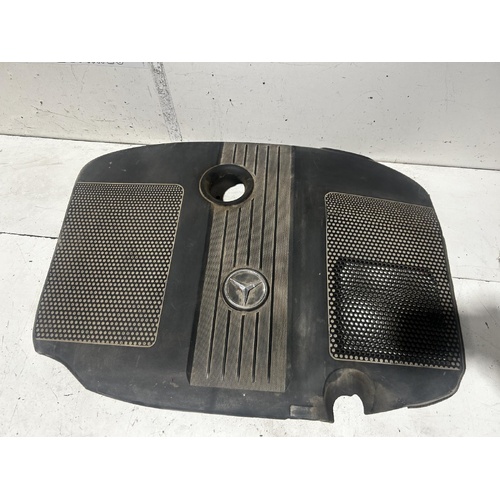 Merceses C Class Engine Cover  2.1 Diesel C200CDI/C220CDI 04/2006-04/2009