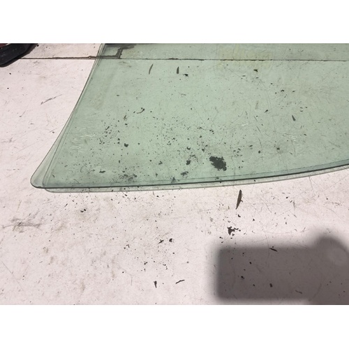 Toyota Echo Right Front Glass NCP10R 10/1999-09/2005