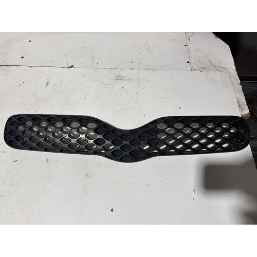 Toyota Echo Radiator Grille NCP10 10/02 - 09/05