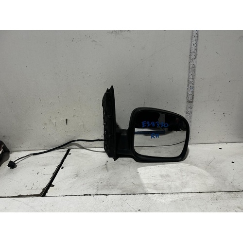 Volkswagen Caddy Right Door Mirror 2K Manual 12/2004-08/2010