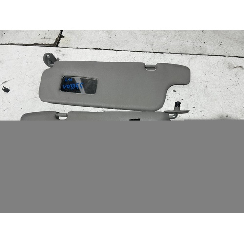 Toyota Echo Sunvisor Pair NCP10R 10/1999-12/2005