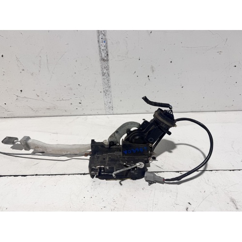 Toyota Prado Right Front Door Lock Mechanism VZJ95 08/1999-01/2003