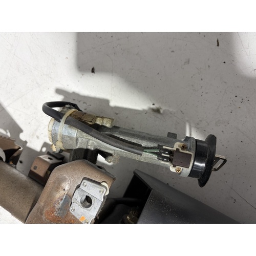 Toyota Corolla Ignition Barrel with Key AE102 09/1994-10/1999