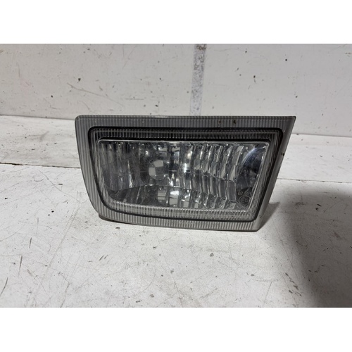 Toyota Prado Right Bumper Foglight VZJ95 04/1996-09/2002