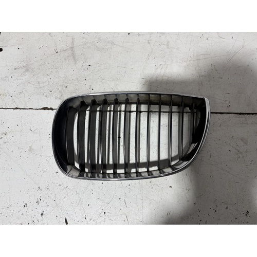 BMW 1 Series Right Radiator Grille E87 120i 10/2004-09/2011