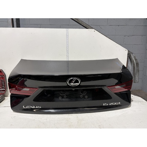 Lexus IS200t Bootlid Shell ASE30 04/2013-08/2020