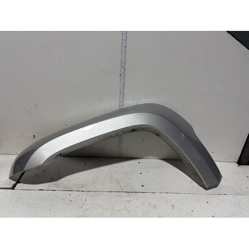 Jeep Cherokee Left Front Wheel Arch Flare KJ 09/2001-11/2007