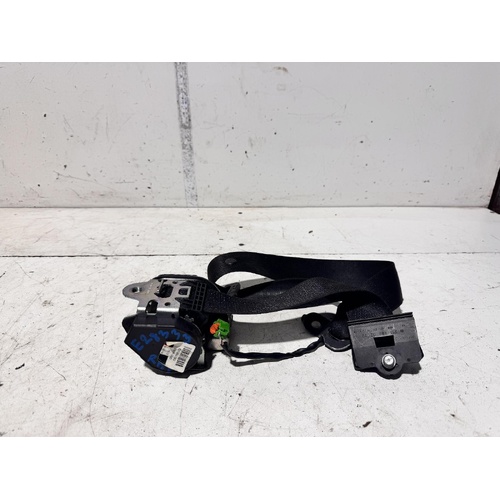 Mercedes Sprinter Right Front Seat Belt NCV3 10/2006-04/2018