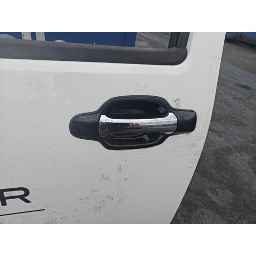 Great Wall V240 Left Front Outer Door Handle K2 06/2009-01/2015