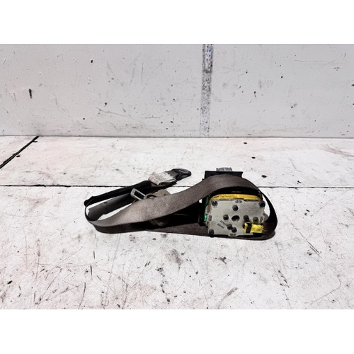 Toyota Yaris Left Front Seat Belt NCP93 03/2006-06/2016