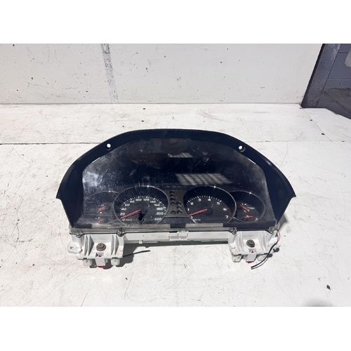 Toyota Landcruiser Instrument Cluster UZJ100 10/2002-10/2007