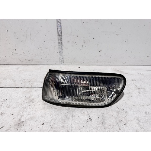 Nissan Pintara Left Corner Light U12 11/1989-04/1993