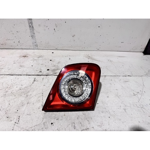 Volkswagen Jetta Left Bootlid Light 1KM 02/2006-07/2011