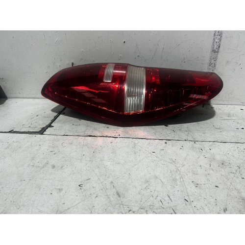 Hyundai ILOAD/IMAX Left Taillight TQ 11/2007-11/2012