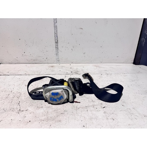 Mitsubishi Triton Right Front Seat Belt ML 07/2006-08/2009