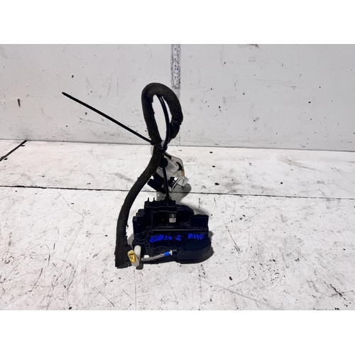 Nissan Dualis Right Front Door Lock Mechanism J10 08/2008-05/2014
