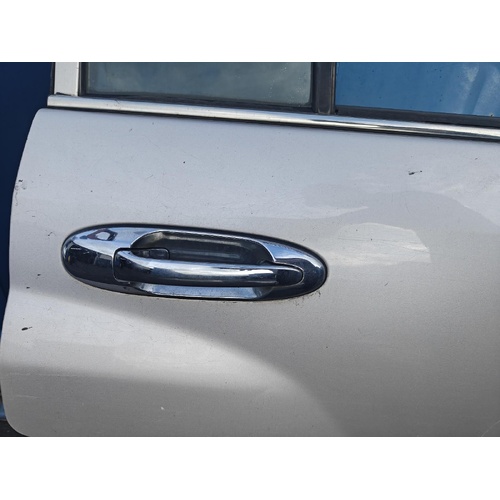 Toyota Land Cruiser Right Rear Outer Door Handle 100 Series 01/1998-10/2007