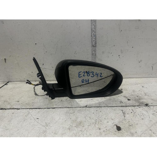 Nissan Dualis Right Door Mirror J10 10/2007-05/2014