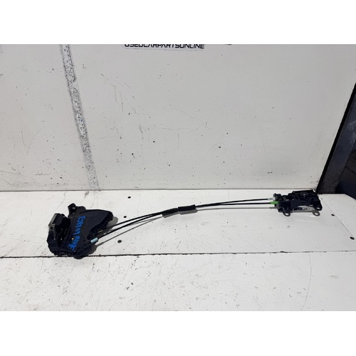 Toyota Kluger Right Front Door Lock Mechanism GSU40 05/2007-06/2010