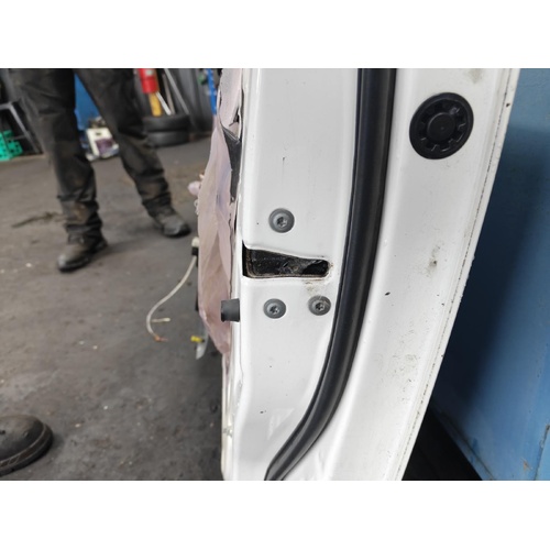 Toyota Hilux Right Front Door Lock Mechanism GGN15 02/2005-08/2015