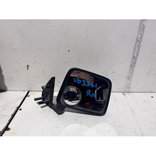 Nissan Navara Right Door Mirror D22 04/1997-08/2015
