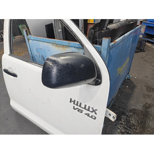 Toyota Hilux Right Door Mirror GGN15 06/2010-03/2015