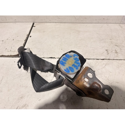 Toyota Celica Right Rear Seatbelt 2ZZ-GE 11/1999-10/2005