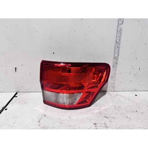 Jeep Grandcherokee Right Tail Light WK 10/2010-03/2013