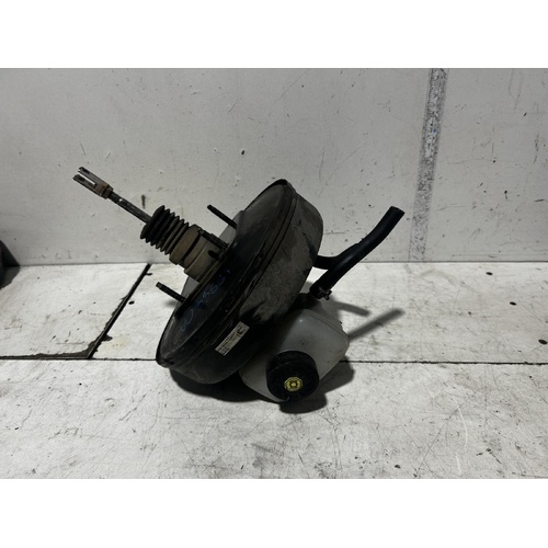 Toyota Hiace Brake Booster KDH Diesel 3.0 1KD-FTV Turbo 04/2007-05/2012