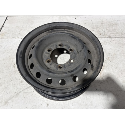 Toyota Hiace Steel Rim KDH221 01/2005-04/2019