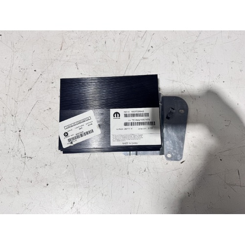 Chrysler 300C Stereo Amplifier LX 12/2011-12/2021