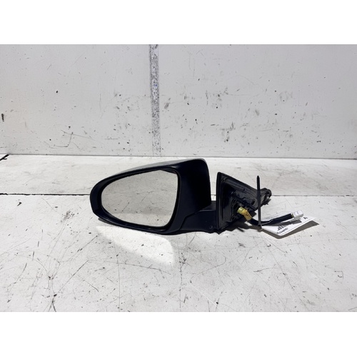 Toyota Camry Left Door Mirror ASV50 / AVV50 11/2011-03/2015