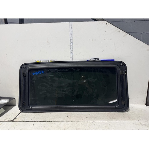 Toyota Prado Sunroof Glass VZJ95 08/1999-01/2003