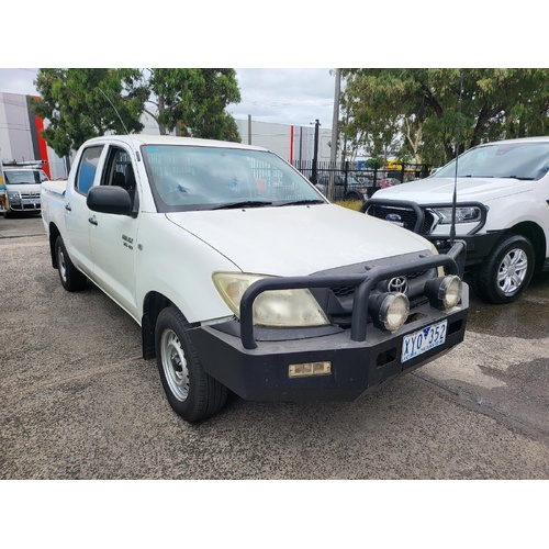 Toyota Hilux Left Rear Door Window Glass GGN15 03/2005-08/2015