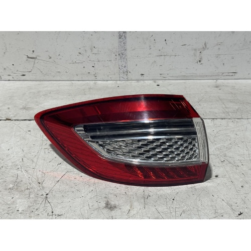 Ford Mondeo Left Tail Light MC 11/2010-12/2014