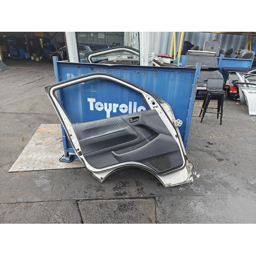 Toyota Hiace Left Front Door Lock Mechanism KDH221 01/2005-04/2019