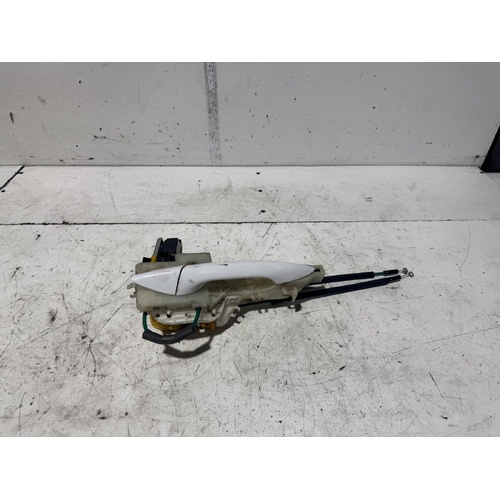 Hyundai I30 Left Front Door Lock Mechanism GD 03/2012-02/2017