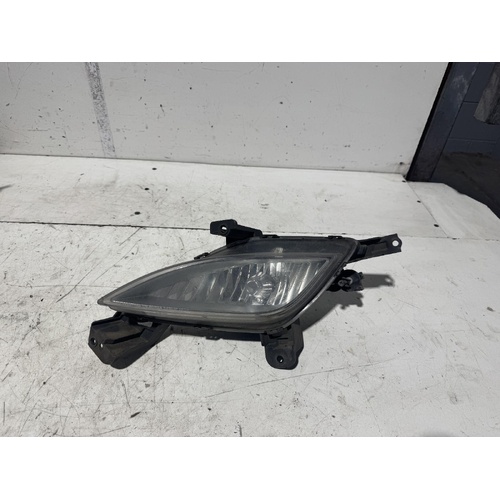 Hyundai I30 Left Bumper Foglight GD 03/2012-02/2017