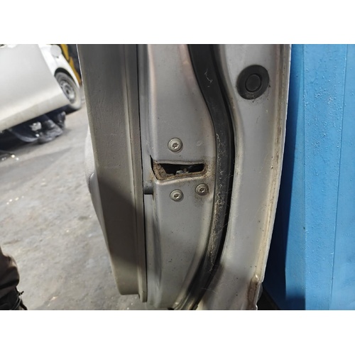 Toyota Camry Right Front Door Lock Mechanism MCV36 08/2002-05/2006