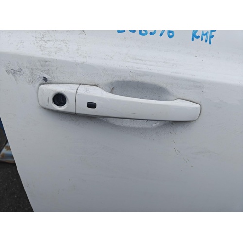 Chrysler 300C Right Front Outer Door Handle LX2 01/2015-12/2021