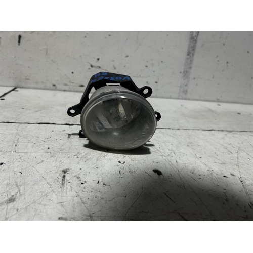 Toyota Kluger Right Fog Light GSU50/GSU55 12/2013-02/2021 